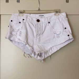One X OneTeaspoon White distressed Jean Shorts